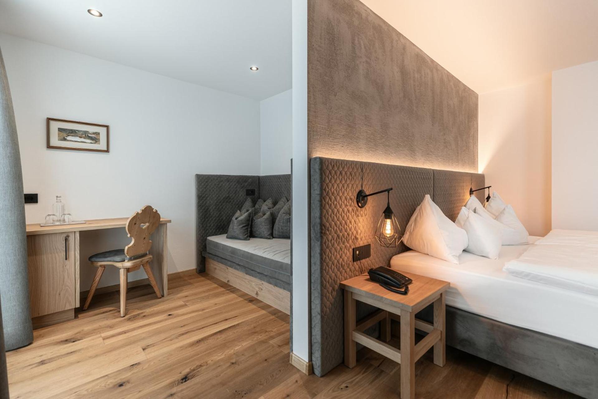 Hotel Niblea Dolomites Ortisei Exterior foto